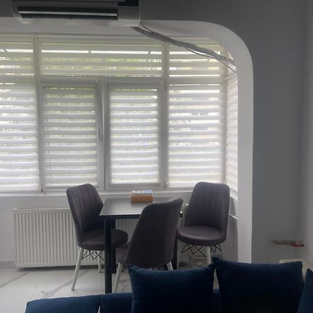 Carlitos Apt Râmnicu Vâlcea Extérieur photo